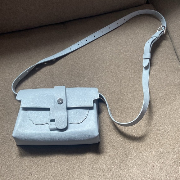 Senreve purse, rare color in this purse - Picture 2 of 12